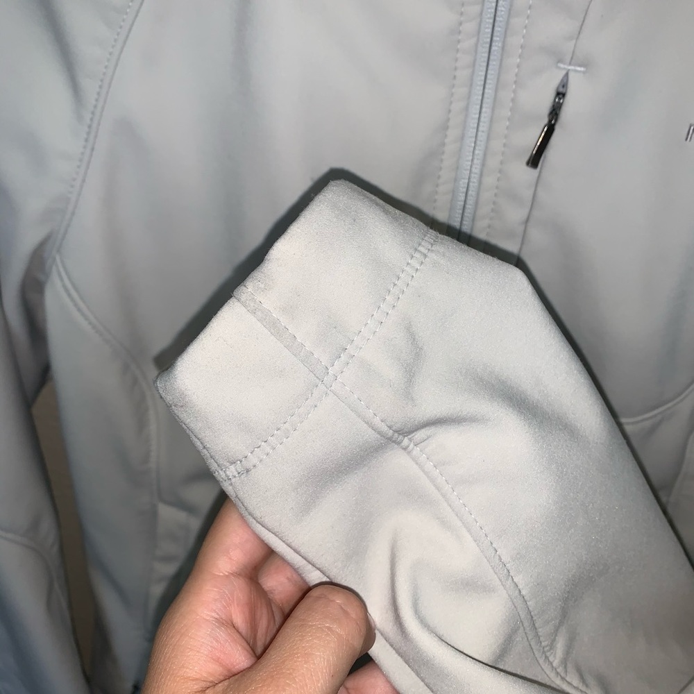 North Face Soft Shell Jacket - Picture 6 of 6
